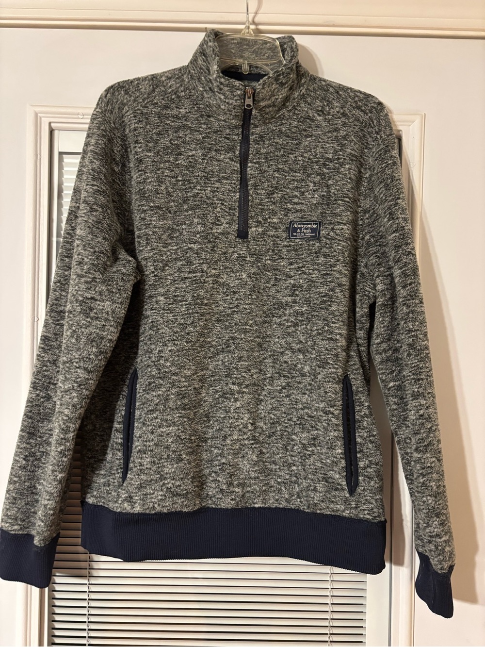 Abercrombie & Fitch Men's Heather Gray Half-Zip Sweater with Navy Trim